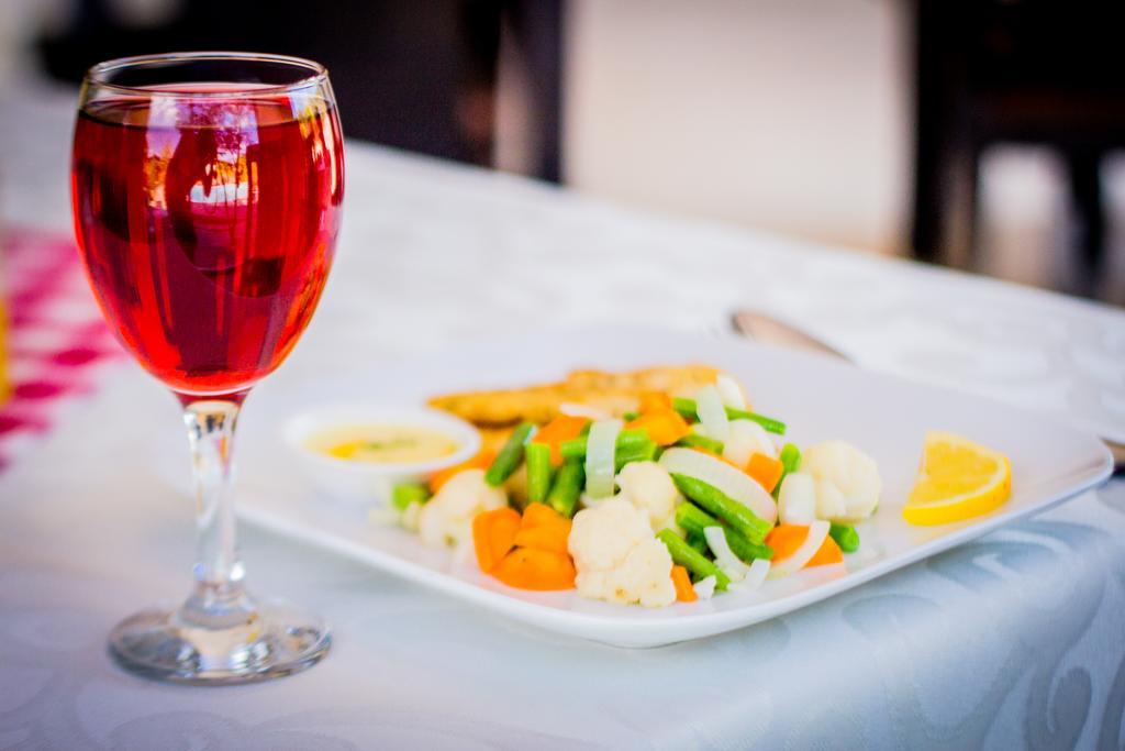 Icon Hotel Chingola Ngoại thất bức ảnh