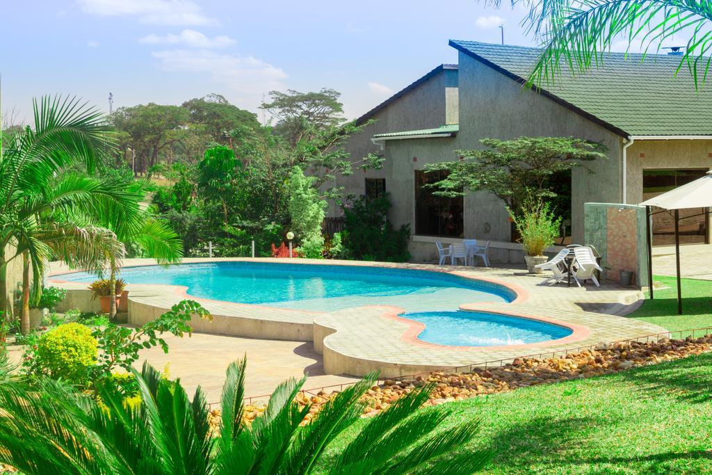 Icon Hotel Chingola Ngoại thất bức ảnh